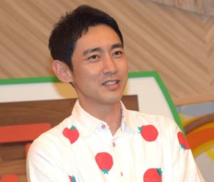 小泉孝太郎なぜトマト柄シャツ?どこで買えるの?
