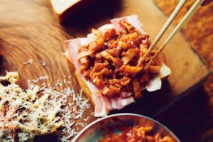 [ヒルナンデス]パン キムチ＆ヨーグルト発酵コールスロー風トースト